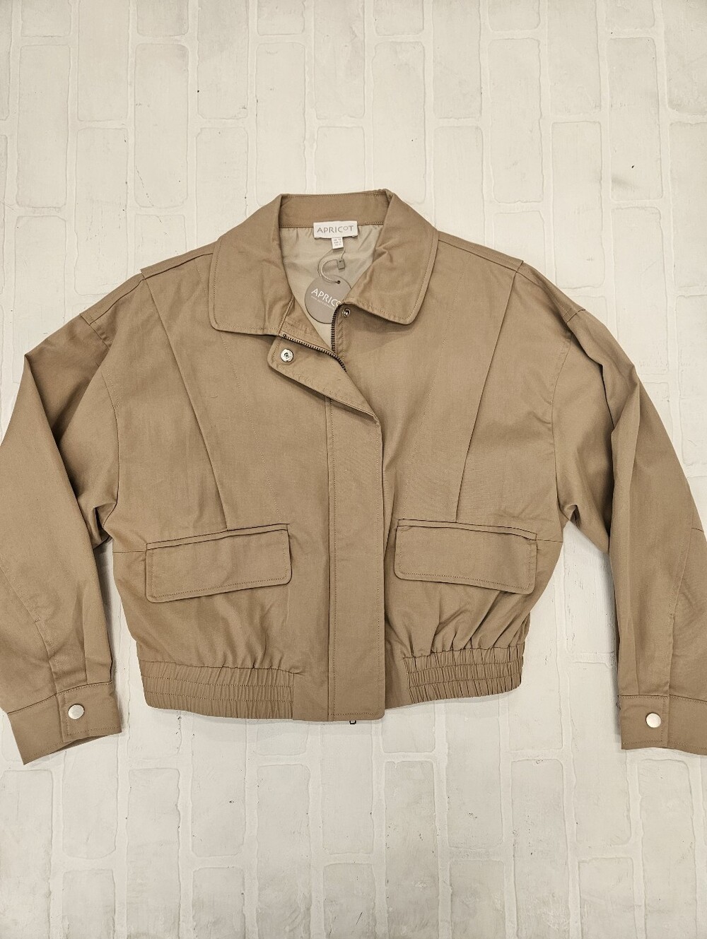 Crop Jacket - Picture 2 of 10